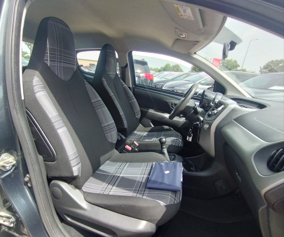 Peugeot Peugeot 108 1.0 VTI ACTIVE 5P