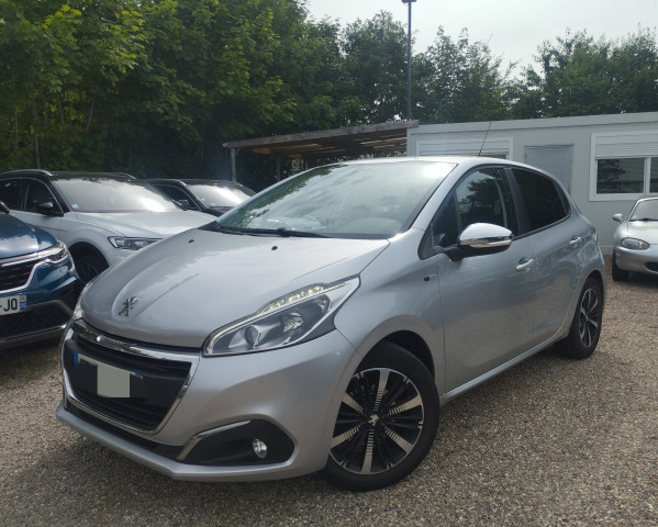 Peugeot Peugeot 208 1.2 VTI 82 CV STYLE 5P