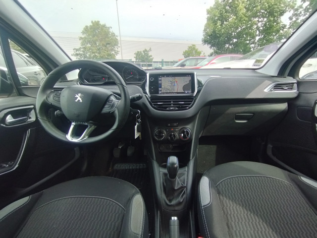 Peugeot Peugeot 208 1.2 VTI 82 CV STYLE 5P