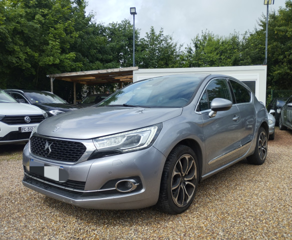 DS DS 4 BLUEHDI EAT6 120 CV CONNECTED CHIC