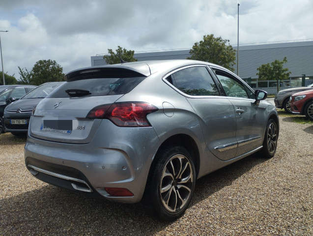 DS DS  4 BLUEHDI EAT6 120 CV CONNECTED CHIC