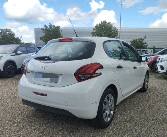 Peugeot Peugeot 208 1.2 PURETECH 82CV LIKE SOCIETE 