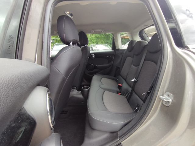 Mini Mini Mini 1.5 i DCT7 102 5P