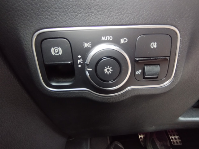 Mercedes-Benz Mercedes-Benz Classe B 180d 116ch AMG Line 7G-DCT
