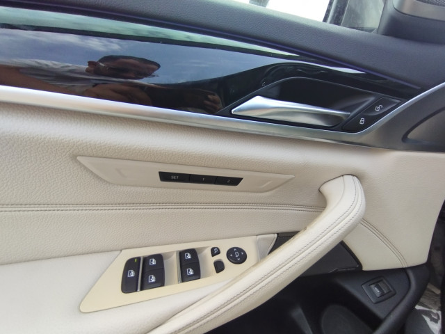 BMW BMW Série 5 M550D (G30) xDrive 3.0  400 CV BVA8