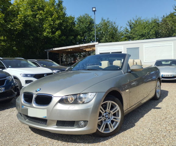 BMW BMW Série 3 V (E93) 320i 170ch Luxe