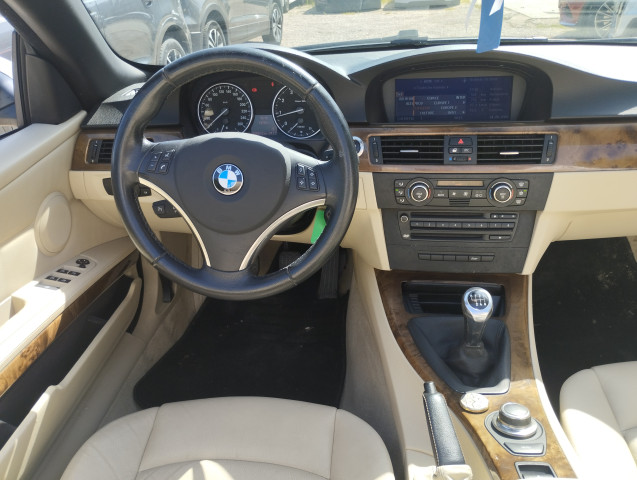 BMW BMW Série 3 V (E93) 320i 170ch Luxe
