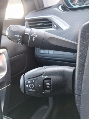 Peugeot Peugeot 2008 1.5 BlueHDI EAT6 120 cv ALLURE