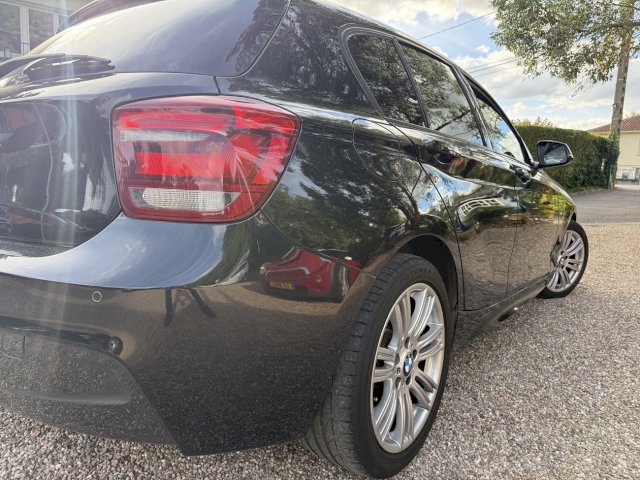 BMW BMW Série 1 I (E88) 118d Sport Design