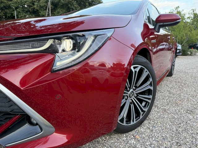 Toyota Toyota Corolla Touring Spt 122h Dynamic Sp Hybrid 