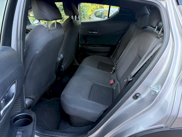 Toyota Toyota C-Hr 1.8 Hybride 122ch Dynamic  E-CVT 