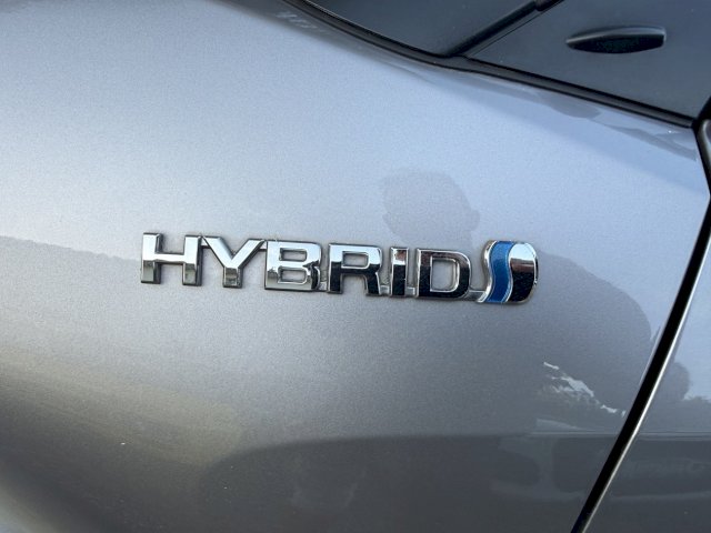 Toyota Toyota C-Hr 1.8 Hybride 122ch Dynamic  E-CVT 
