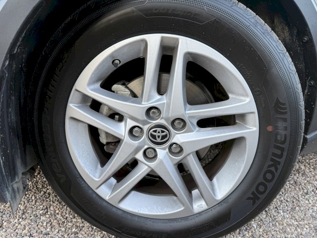 Toyota Toyota C-Hr 1.8 Hybride 122ch Dynamic  E-CVT 