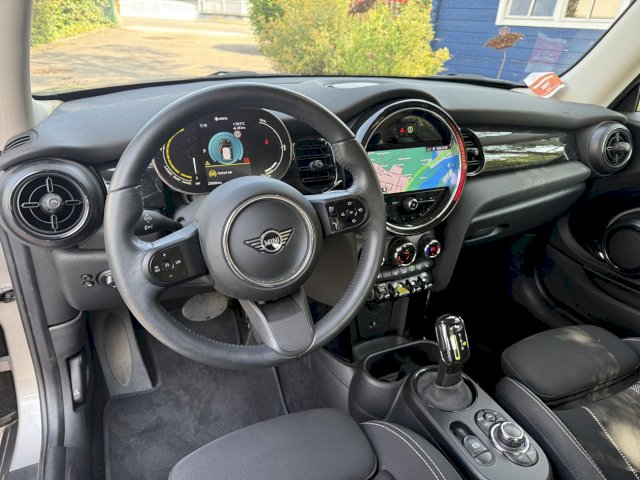 Mini Mini Cooper COOPER SE 32.6 kw 184CH