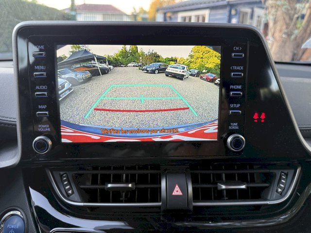 Toyota Toyota C-Hr  122h Dynamic 2WD E-CVT MY20