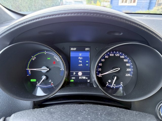 Toyota Toyota C-Hr  122h Dynamic 2WD E-CVT MY20