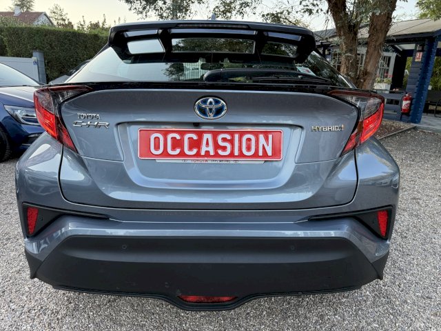 Toyota Toyota C-Hr  122h Dynamic 2WD E-CVT MY20