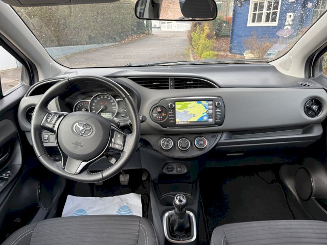 Toyota Toyota Yaris 70 VVT-i France 5p