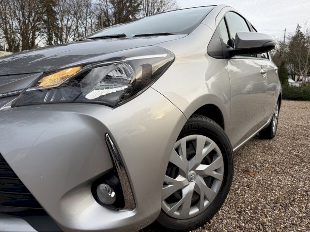 Toyota Toyota Yaris 70 VVT-i France 5p