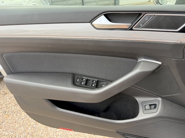 Volkswagen Volkswagen Passat VIII 2.0 TDI EVO 122ch Business DSG7
