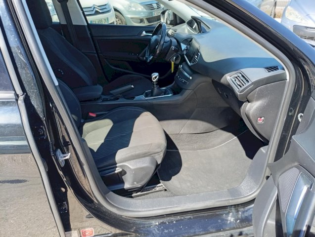 Peugeot Peugeot 308 II 1.6 e-HDi 115ch Business Pack 5p