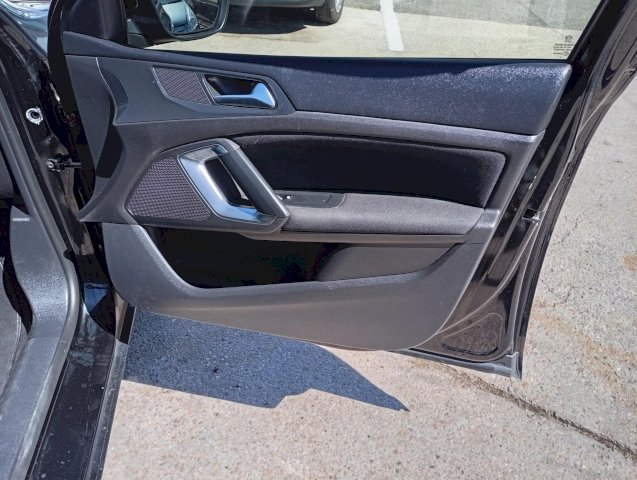 Peugeot Peugeot 308 II 1.6 e-HDi 115ch Business Pack 5p