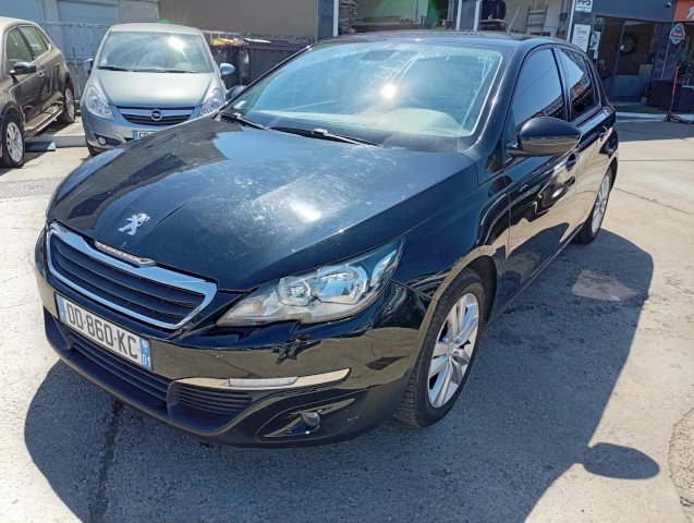 Peugeot Peugeot 308 II 1.6 e-HDi 115ch Business Pack 5p