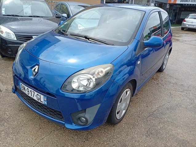 Renault Renault Twingo II (C44) 1.2 16v 75ch Dynamique