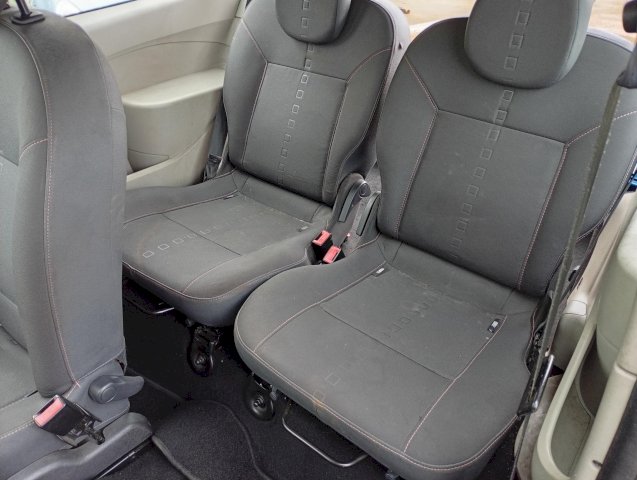 Renault Renault Twingo II (C44) 1.2 16v 75ch Dynamique