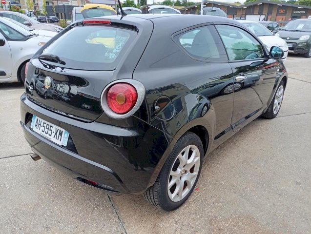 Alfa-Romeo MITO MITO 1,4 MPI MULTIAIR 105 DISTINCTIVE 