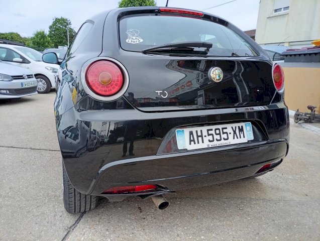 Alfa-Romeo MITO MITO 1,4 MPI MULTIAIR 105 DISTINCTIVE 
