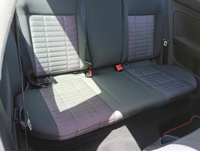 Volkswagen Volkswagen Golf V 1.9 TDI 105 Confort DSG6 3p