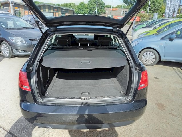 Audi Audi A4  2.0 TDI 140 DPF S Line Multitronic
