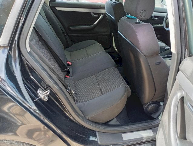 Audi Audi A4  2.0 TDI 140 DPF S Line Multitronic