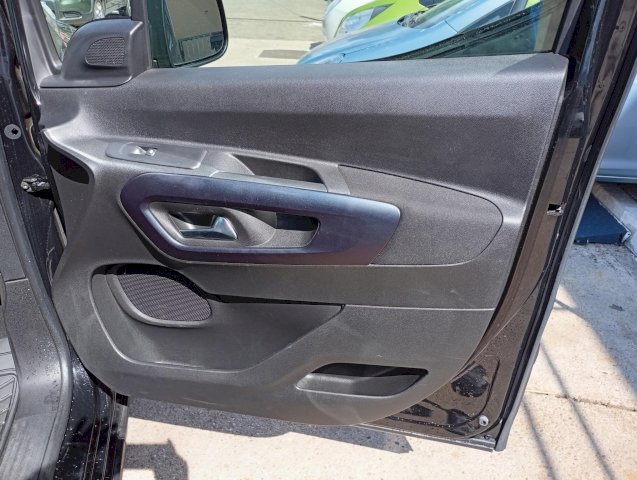Peugeot Peugeot Rifter BlueHDi 100ch Long Allure 105g