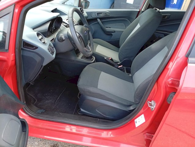 Ford Ford Fiesta IV 1.4 TDCi 68ch Ghia 5p