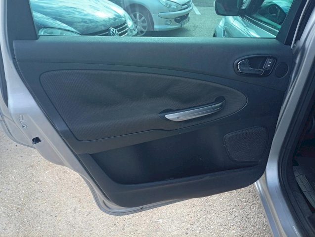 Ford Ford S-Max  1.8 TDCi 125ch Trend 7 places