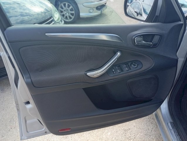 Ford Ford S-Max  1.8 TDCi 125ch Trend 7 places