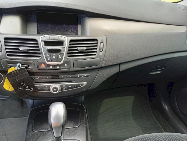 Renault Renault Laguna III 2.0 dCi 150ch Privilège