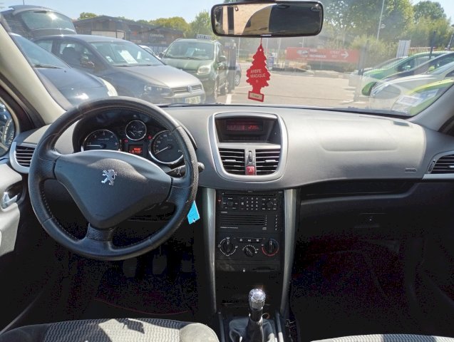 Peugeot Peugeot 207  1.6 HDi110 Executive Pack 5p