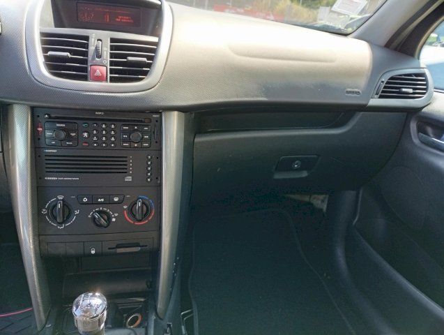 Peugeot Peugeot 207  1.6 HDi110 Executive Pack 5p