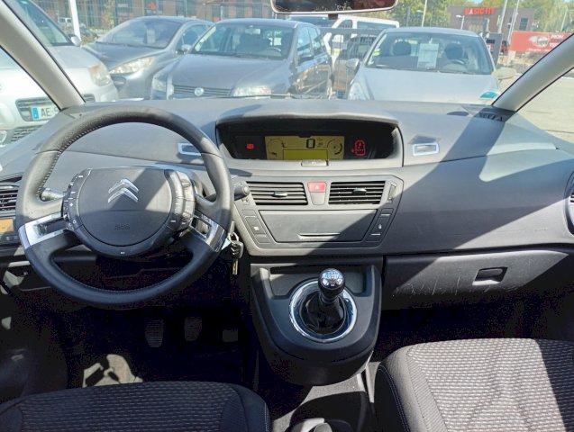 Citroën Citroën C4 II 1.6 HDi110 FAP Confort 5p