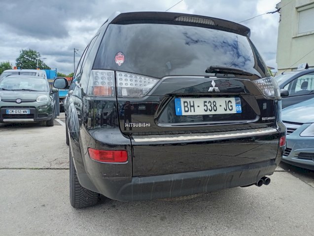 Mitsubishi Mitsubishi Outlander II 2.0 DI-D Instyle