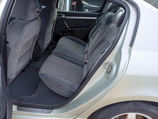 Peugeot Peugeot 407  2.0 HDi126 Confort FAP