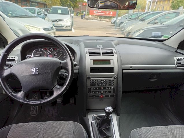 Peugeot Peugeot 407  2.0 HDi126 Confort FAP