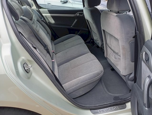 Peugeot Peugeot 407  2.0 HDi126 Confort FAP