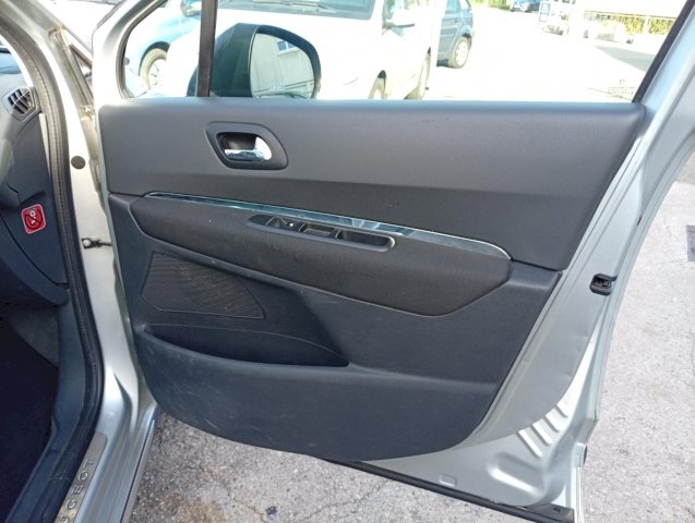 Peugeot Peugeot 3008  1.6 HDi110 FAP Premium Pack