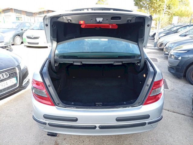 Mercedes-Benz Mercedes-Benz Classe C III  220 CDI Avantgarde BA