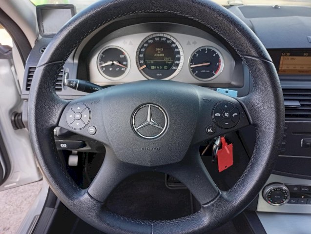 Mercedes-Benz Mercedes-Benz Classe C III  220 CDI Avantgarde BA