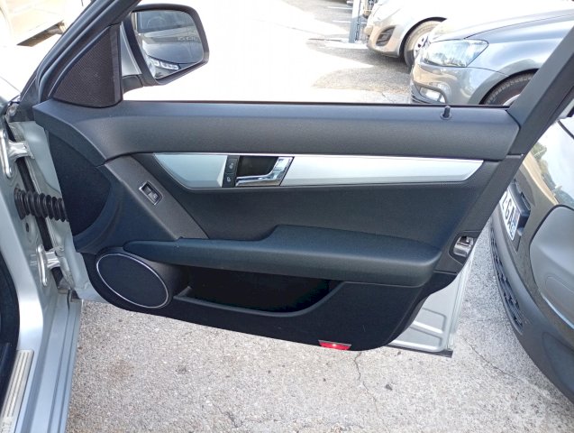 Mercedes-Benz Mercedes-Benz Classe C III  220 CDI Avantgarde BA